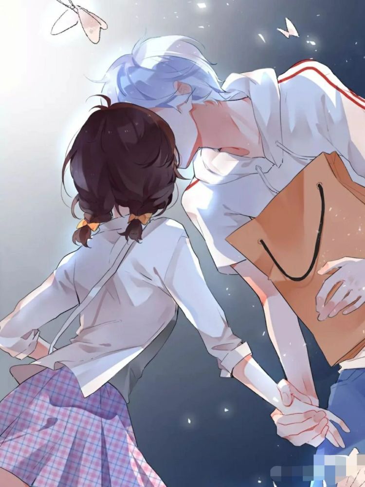 04,秦苒