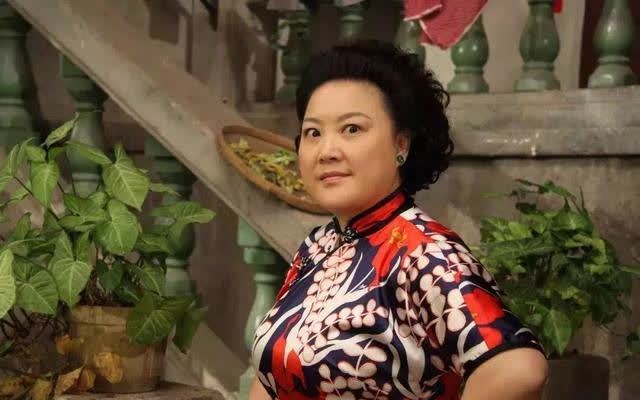 七十二家房客阿香工作生活分开的湛江女不为人知的一面