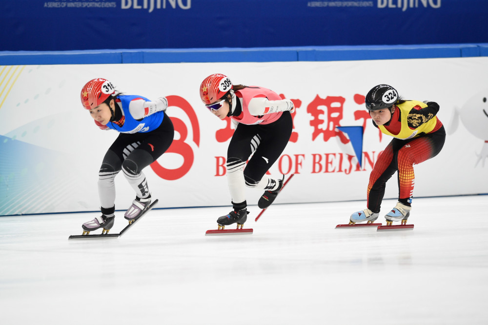 (体育)短道速滑"相约北京"冰上测试活动短道速滑比赛举行_腾讯