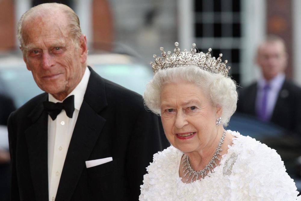 英国女王丈夫菲利普亲王去世结婚相守73年女王悲痛告别
