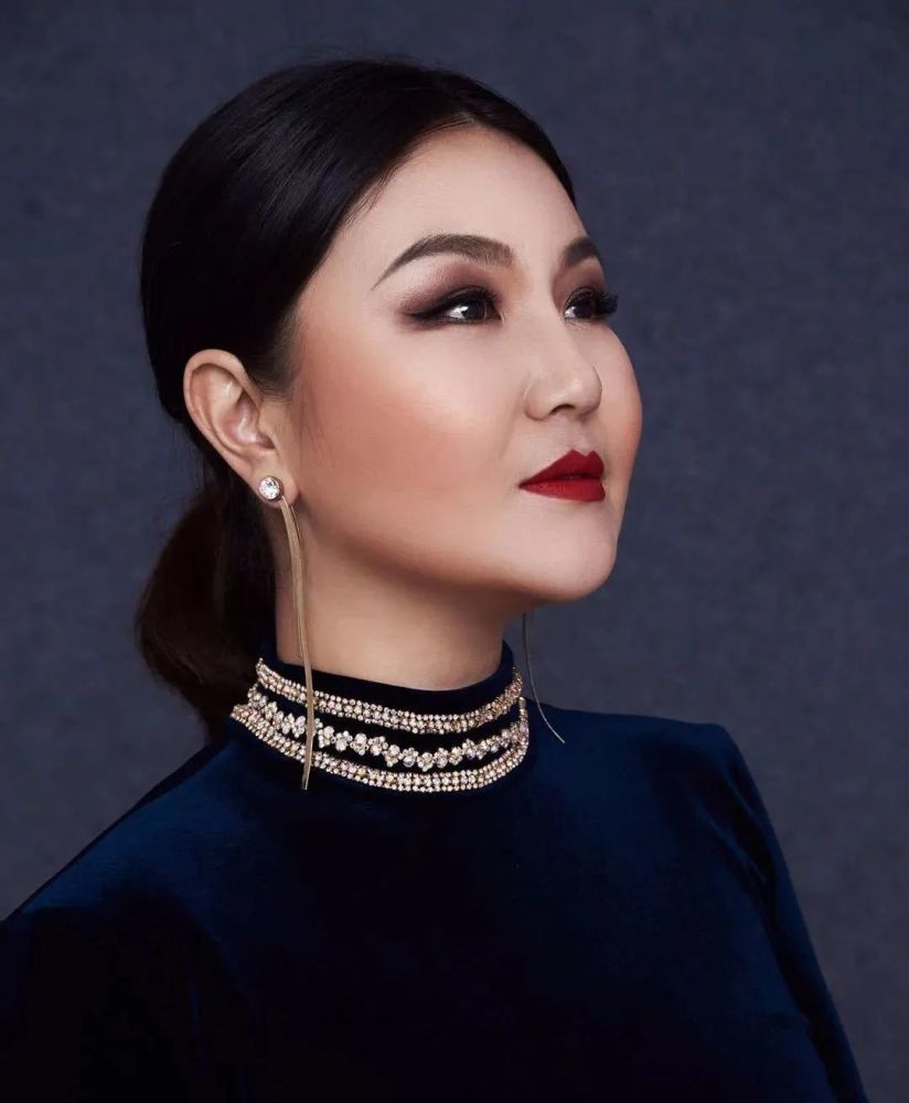 又一位蒙古族实力唱将在星光大道屡获佳绩来听ta的音乐