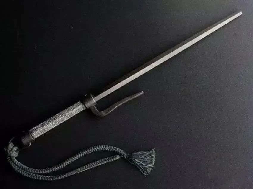 日本江户时代捕快利器——无刃却能克制武士刀的十手