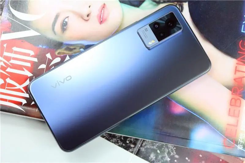 vivos9e多少钱,vivos1多少钱 红米k40都不香了!因为照亮你的美,vivo s9e上手体验
