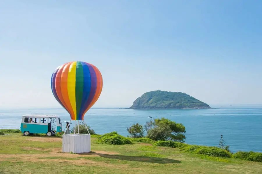 云游网红拍照胜地漳州火山岛