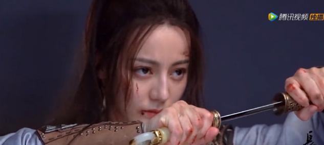 《长歌行》遭观众群嘲,迪丽热巴凭借精湛演技,成功俘获观众芳心
