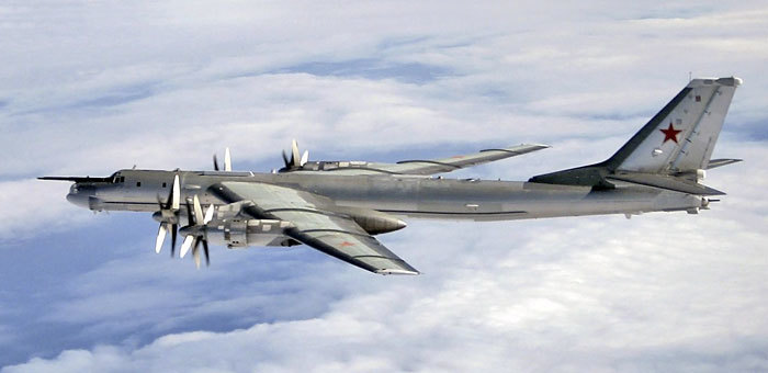 俄罗斯图-95轰炸机完成升级,还能再战20年_腾讯新闻