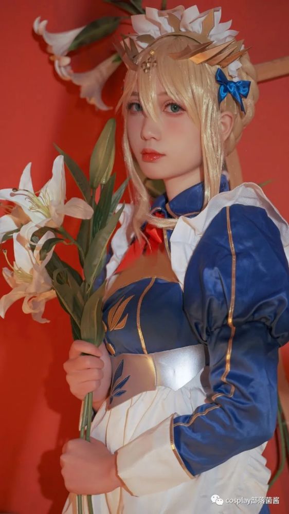 cos:白枪呆女仆cos正片@一朵乔乔,要来点餐后甜点吗