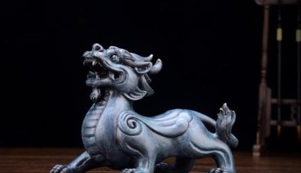 最后,我们要说龙的小儿子——貔貅.据说,他的妈妈就是海鲸.