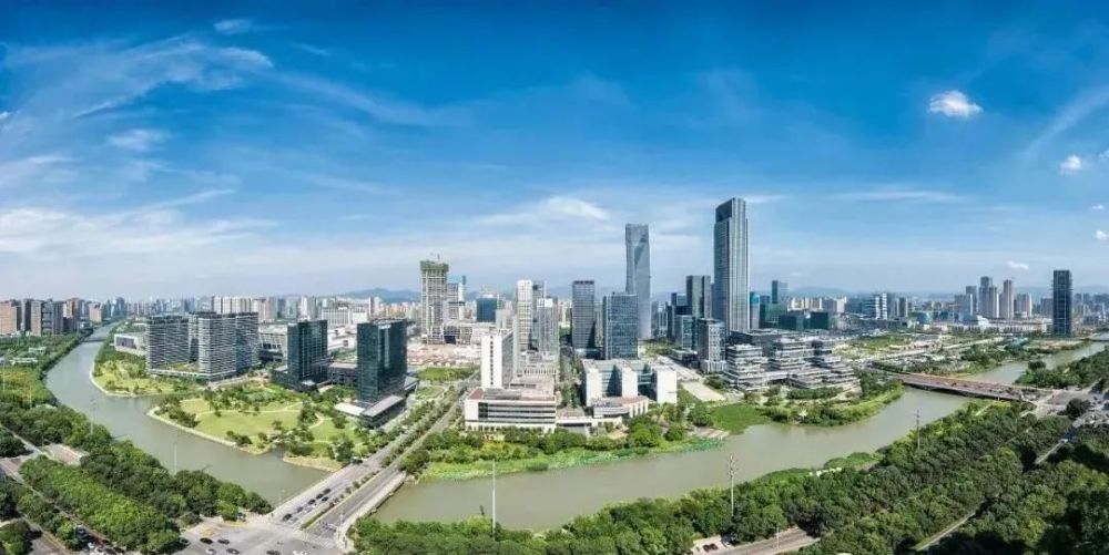 前两天杭州钱塘新区正式成立宁波的前湾新区是否会成为下一个呢
