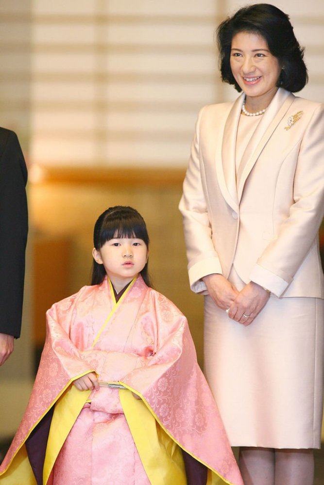 日本爱子公主疫情下放弃成人礼皇冠,她在"看脸的世界"