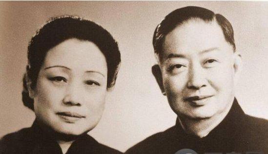 为给梅兰芳梳头王明华主动绝育却让位福芝芳37岁孤苦病死