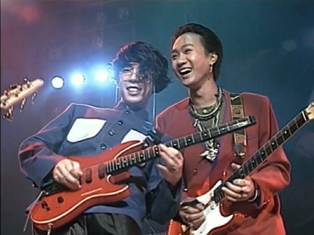 黄家驹91年的演唱会人很少,门票也没卖完,却成为最经典的演唱会
