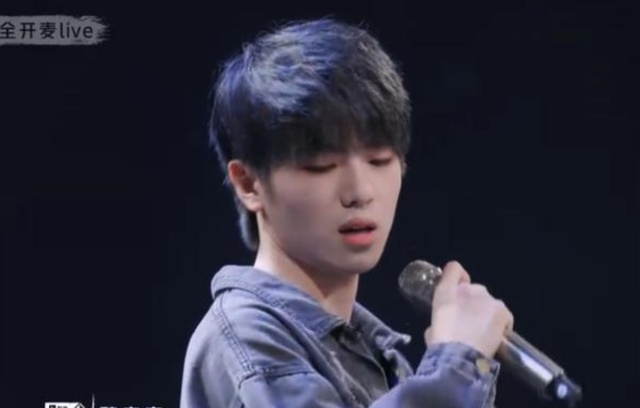 《青你3》魏宏宇排名暴跌,被亲妈锤得险些淘汰,堪称内娱第一人