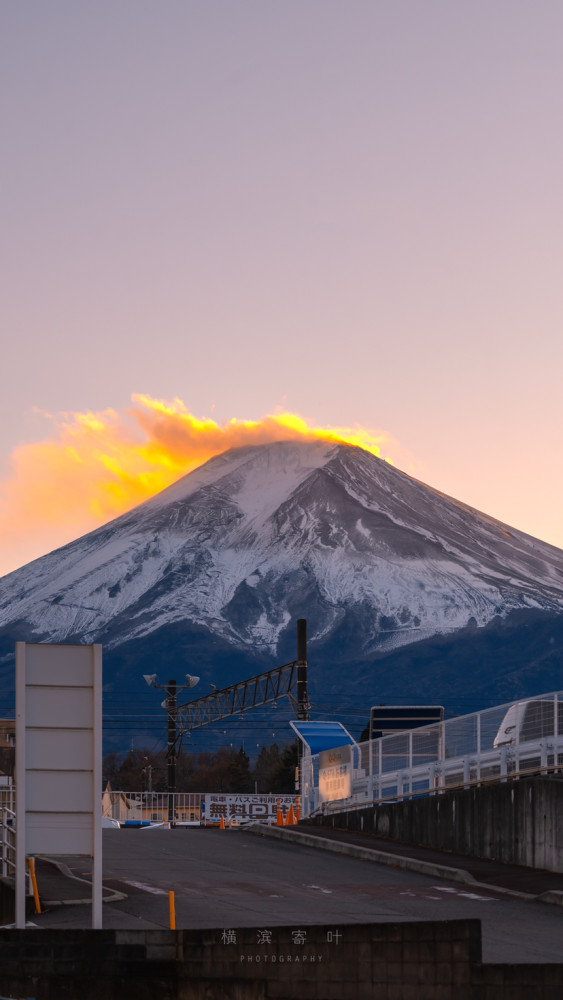 ins富士山壁纸