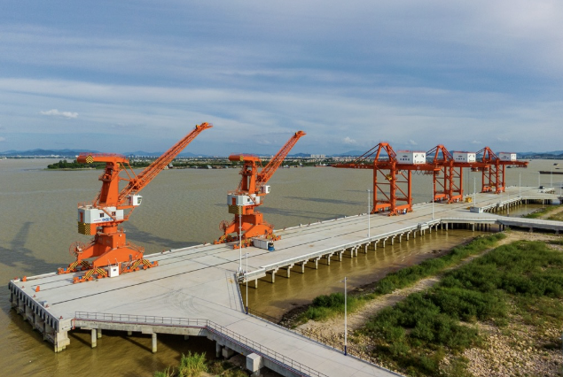 内河港排名_二战内河炮艇彩图