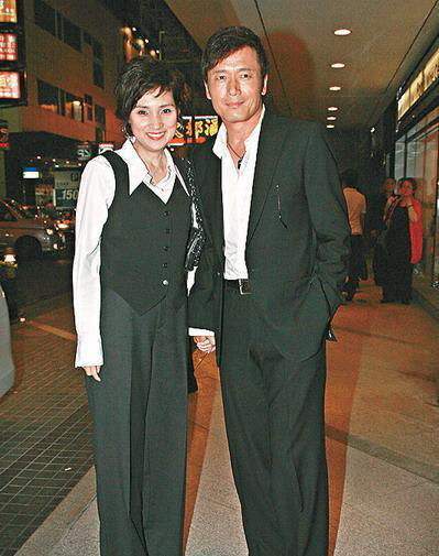 tvb五虎之一苗侨伟曾抛弃梅艳芳娶戚美珍为妻恩爱30年