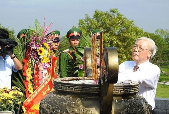 黎笋统一越南后地位十分崇高至今国家元首年年上香纪念