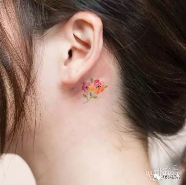 这些让人眼前一亮的彩色纹身,不纹都对不住它这么好看