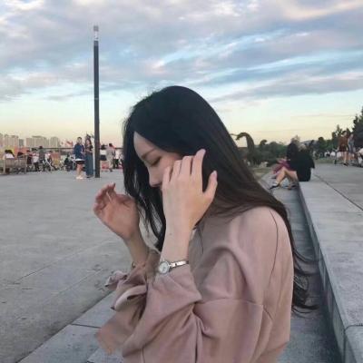 ins侧脸杀女生头像