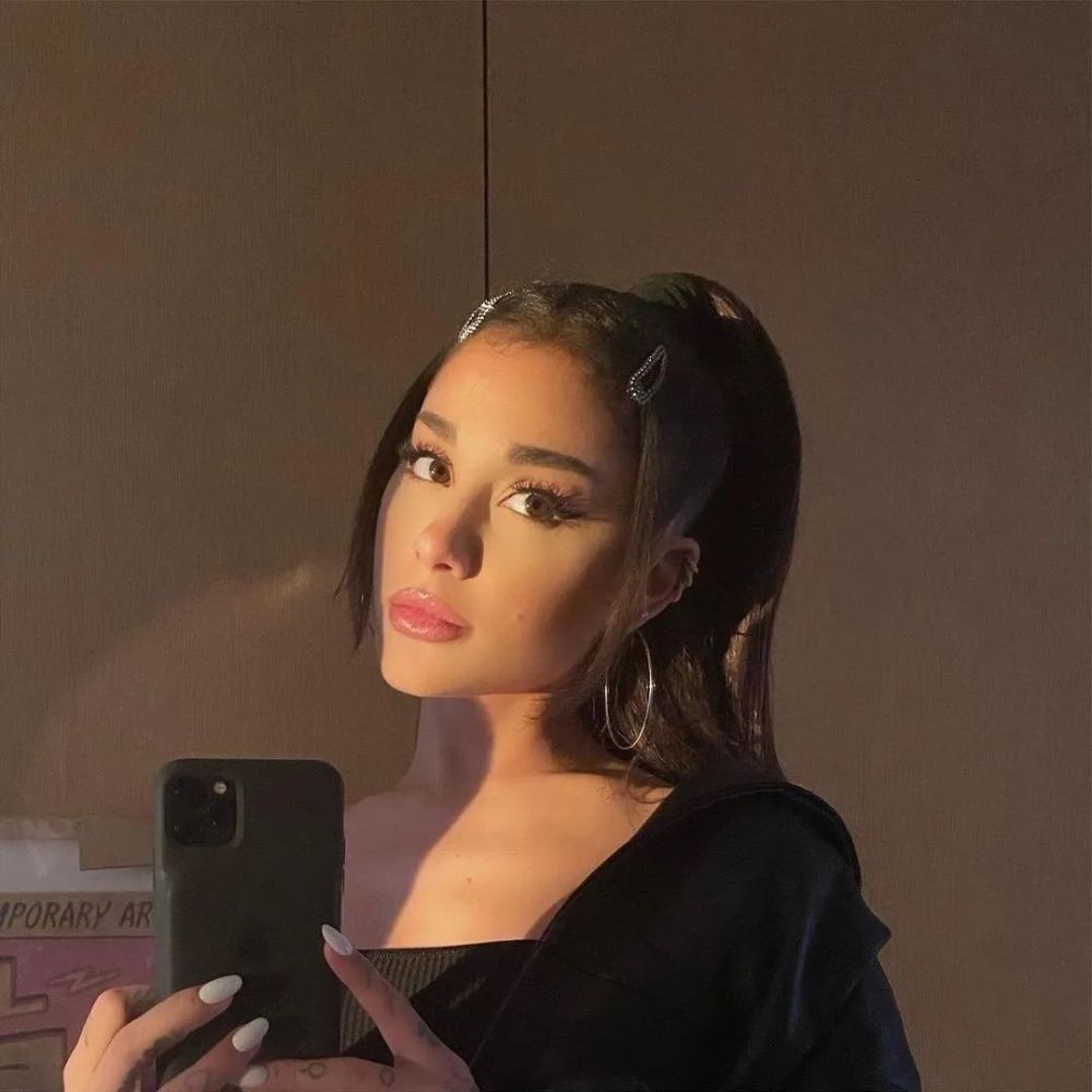 a妹ariana grande新专辑有望今年发行!这速度