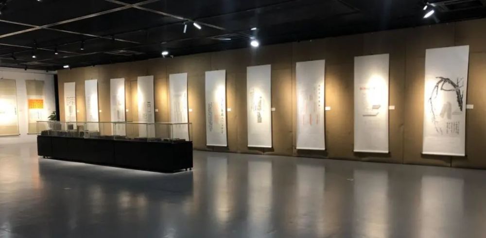 "永和十二品"邀请展在西泠印社美术馆隆重启幕
