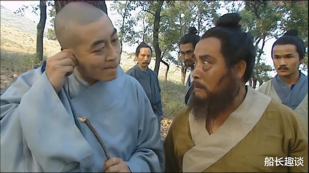 强盗  