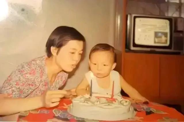 郭威妻子田静当年是怎么想的,嫁进这样一个家庭,难道她不担心?