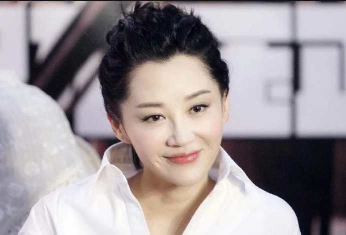 赵雅芝卸妆后,俞飞鸿卸妆后,许晴卸妆后,网友:我们都被骗了啊