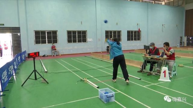 9800多名学子参加体育中考,抽选项目首次掷实心球!