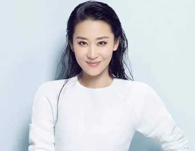 景甜(jing tian),出生于陕西省西安市,华语影视女演员.