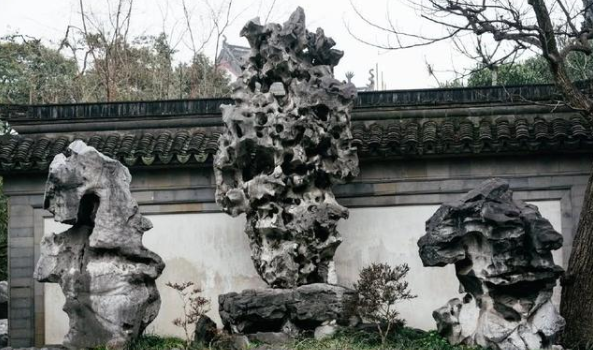 上海豫园"玉玲珑"