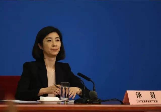 四大女神翻译官之一,两任总理的