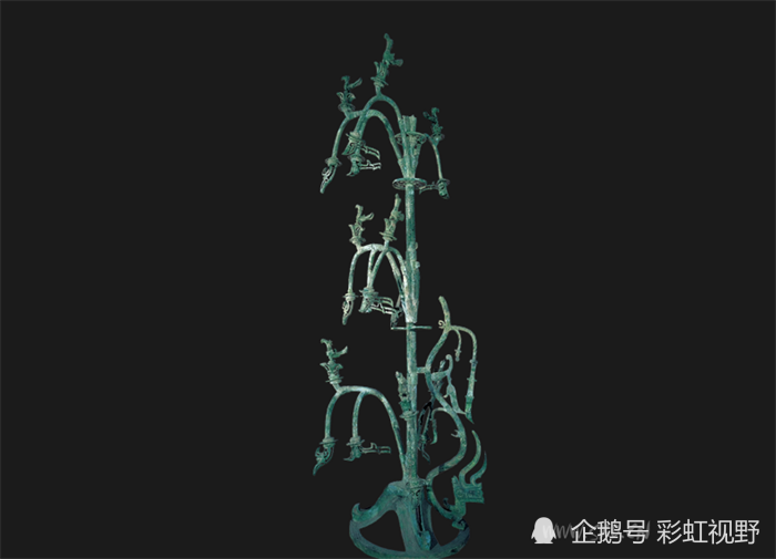 三星堆青铜神树三,青铜神树的铸造工艺很牛根据一号青铜神树在修复