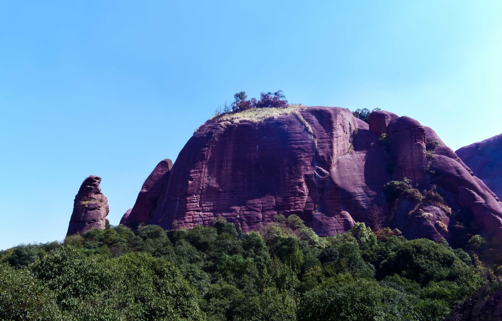 江西上饶弋阳:江上龟峰天下稀,江南天然盆景