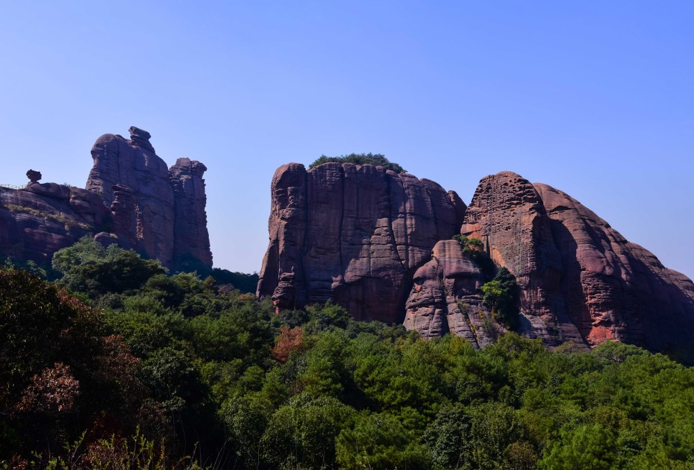 江西上饶弋阳:江上龟峰天下稀,江南天然盆景