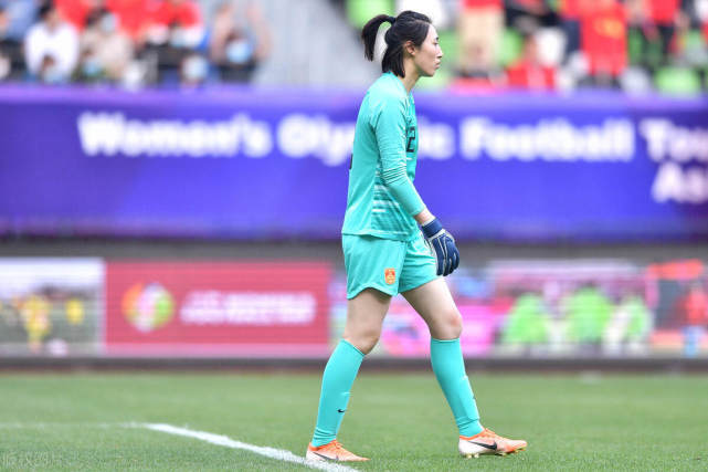 中国女足喜迎一位世界级门将,生死战表现不俗,赢得球迷点赞