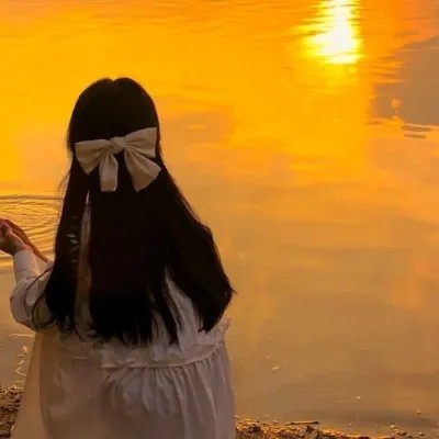 女头||女生背影头像