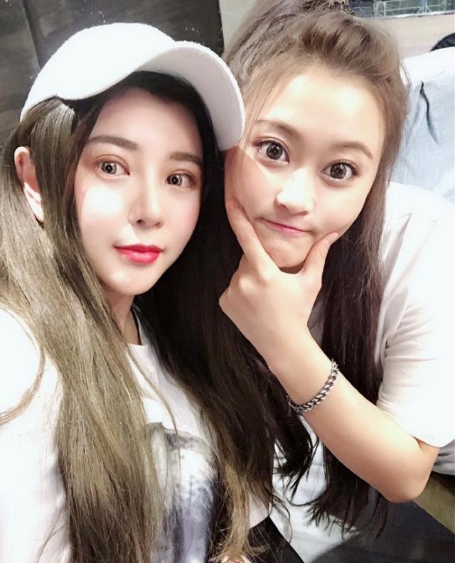孙侨潞去世后,好友代其尽孝陪孙妈妈庆生,孙妈妈首度透露孙侨潞爸爸