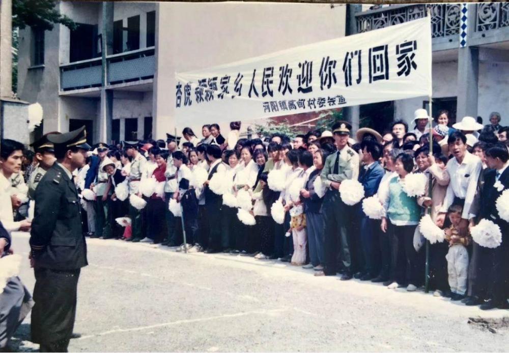 22年前,下令轰炸中国驻南斯拉夫大使馆的人,后来如何了?
