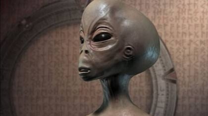 当外星生物是这样的,袭击地球人类,你会怎么消灭,他们保卫家园呢?