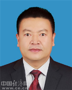 马汉成,1968年1月出生,2012年底任固原市市长,2018年任宁夏回族自治区