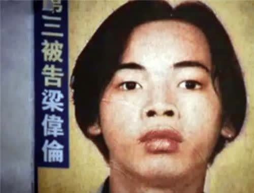 kitty藏尸事件,hellokitty藏尸案件 kitty藏尸案:23岁女孩被囚禁30天,发现时,头颅被砍下塞进玩偶