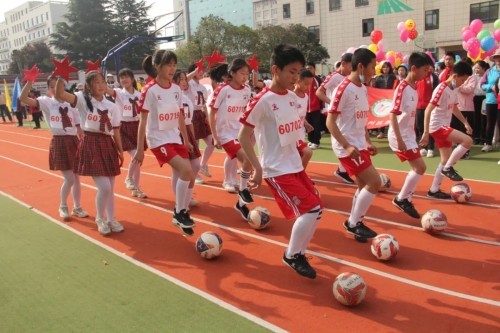 商州区第二小学举行第二十一届春季田径运动会开幕式