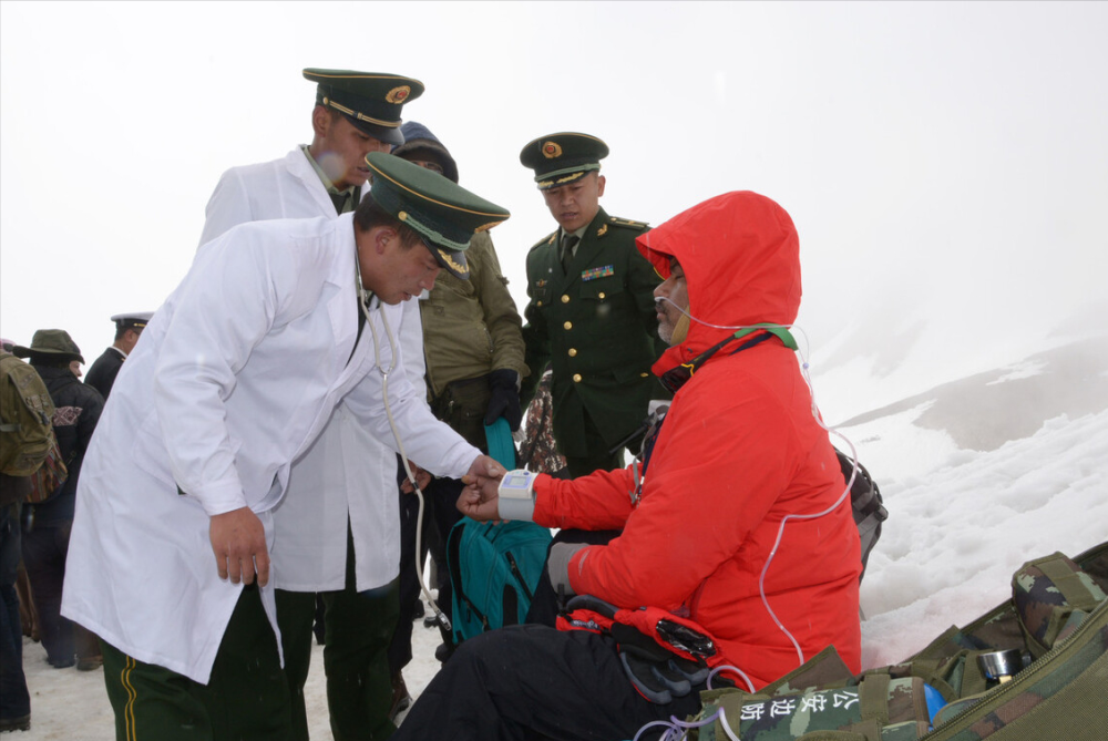 以及进入高原的时间,进入快慢有直接关系,通常老年人发病率低于青年人