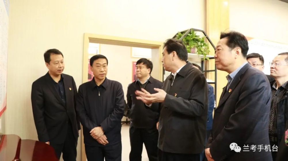 省委政法委副书记,省教育整顿办副主任李玉杰一行莅兰