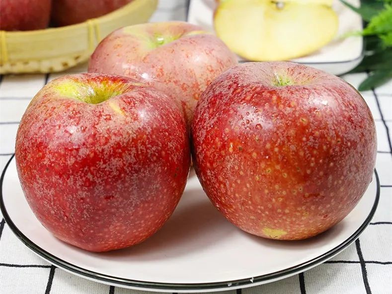 那些年我们吃过的苹果——秦冠苹果