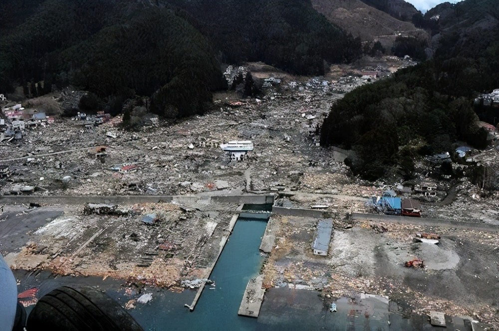 日本决定排放核废水,日本民调七成居民反对,韩国:不可接受