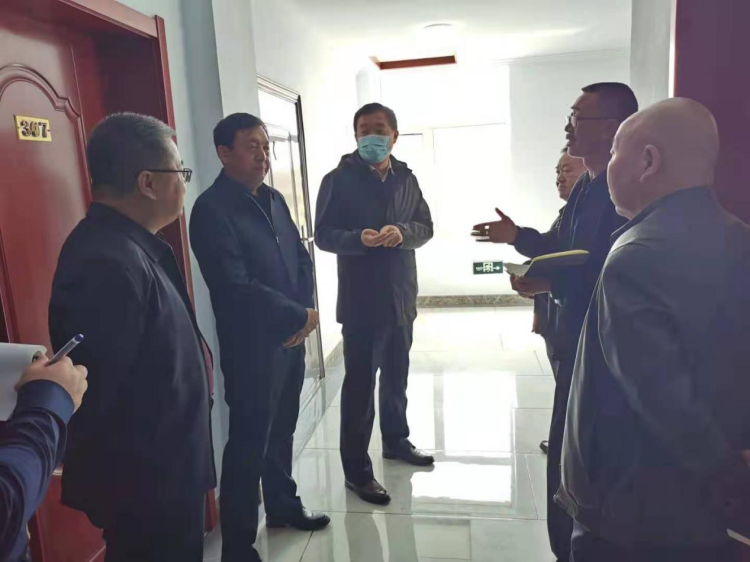 【头条】纪全富到旗林草局调研指导破坏草原林地违法违规行为专项整治