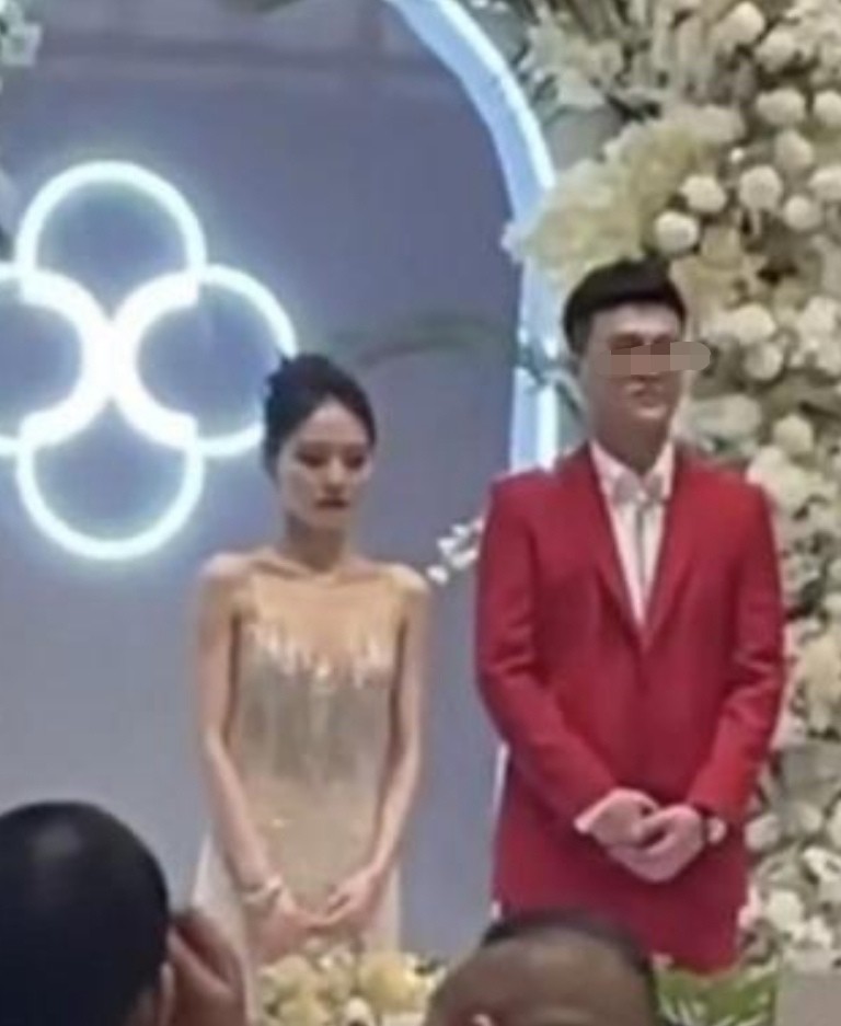 网红项思醒的富二代订婚对象被爆不退婚,要"相依