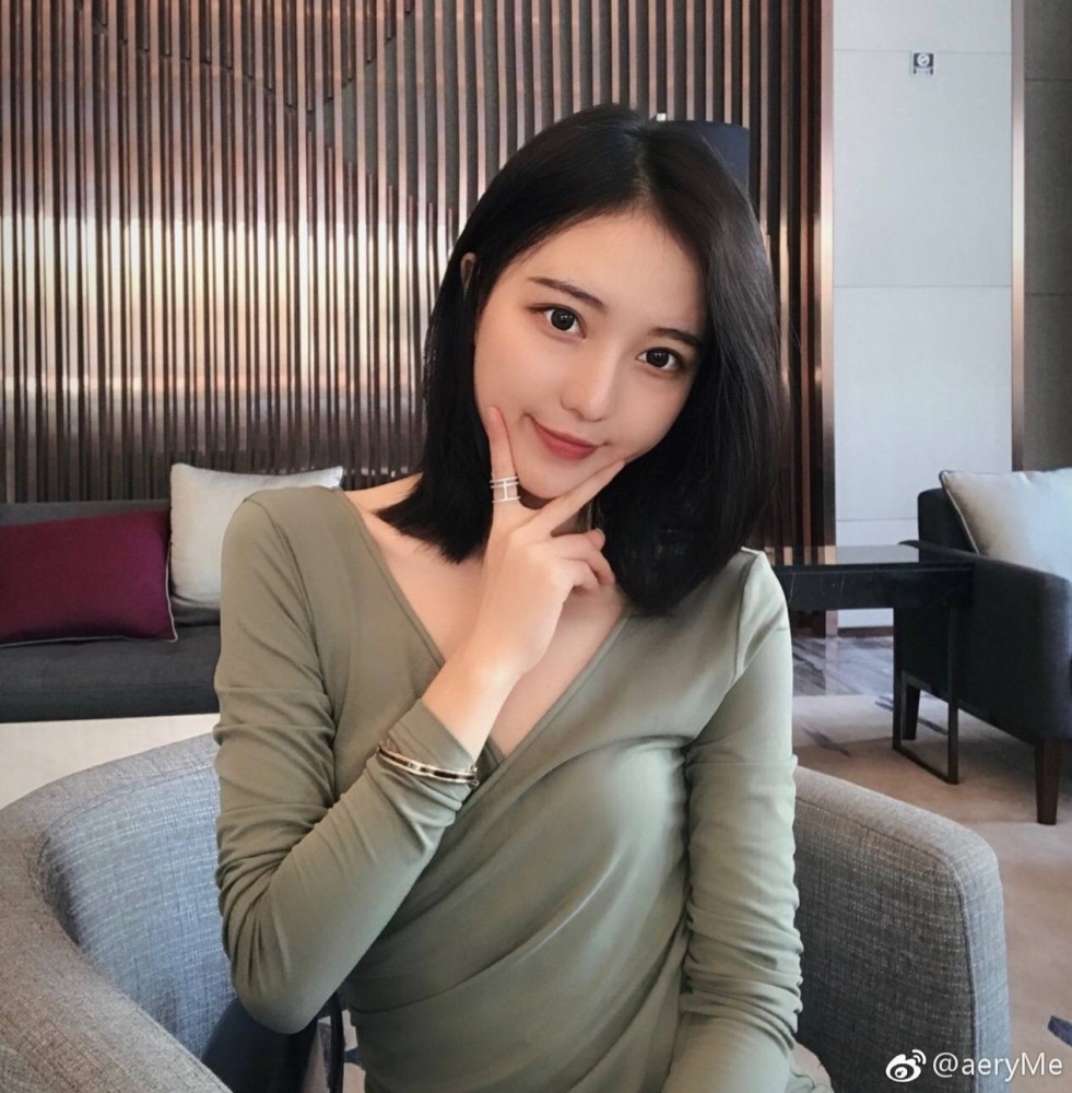 "网红项思醒"后续:男友被抓,订婚男疑退货,自己还在卖